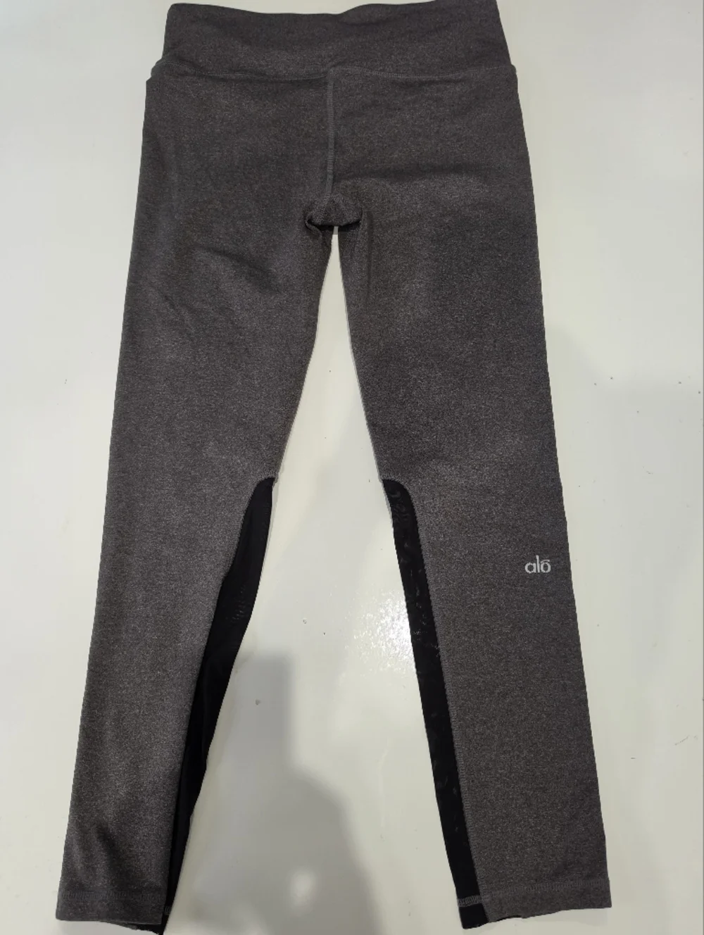 ALO Yoga Gray Leggings with Black Panels